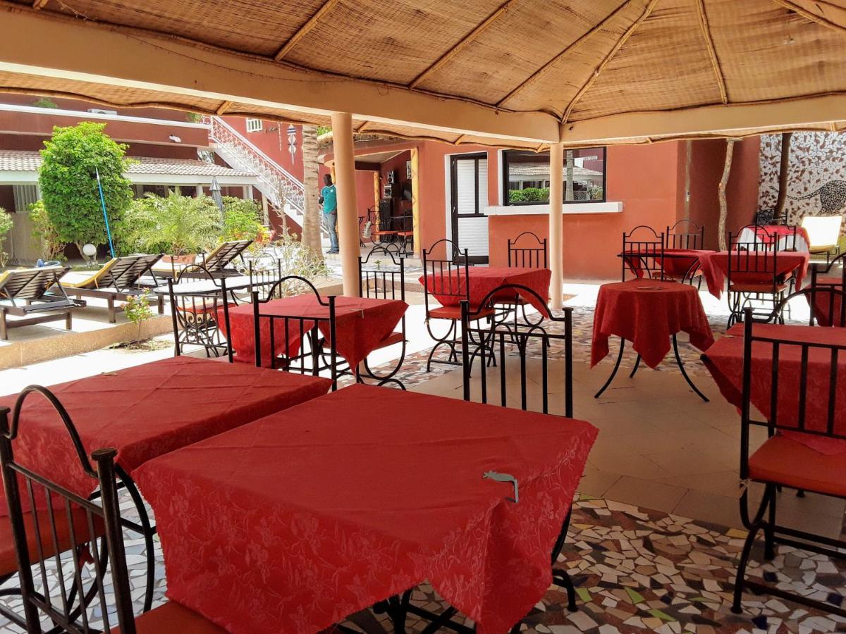 Hotel Grazia Maria M'Bour Esterno foto